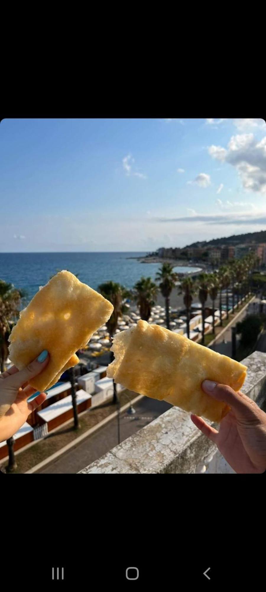 Apartamento Una Finestra Sul Mare Cogoleto Habitación foto