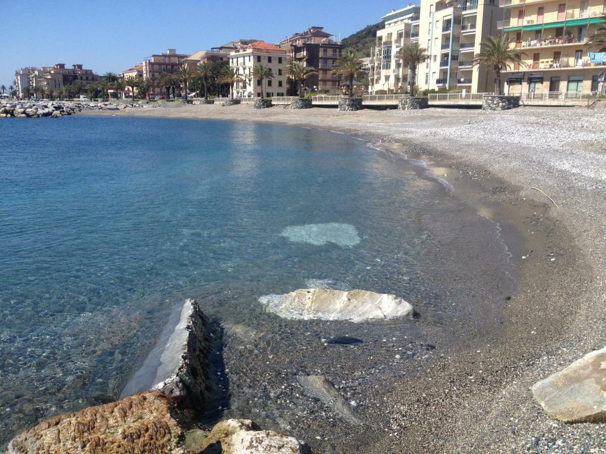 Apartamento Una Finestra Sul Mare Cogoleto Exterior foto