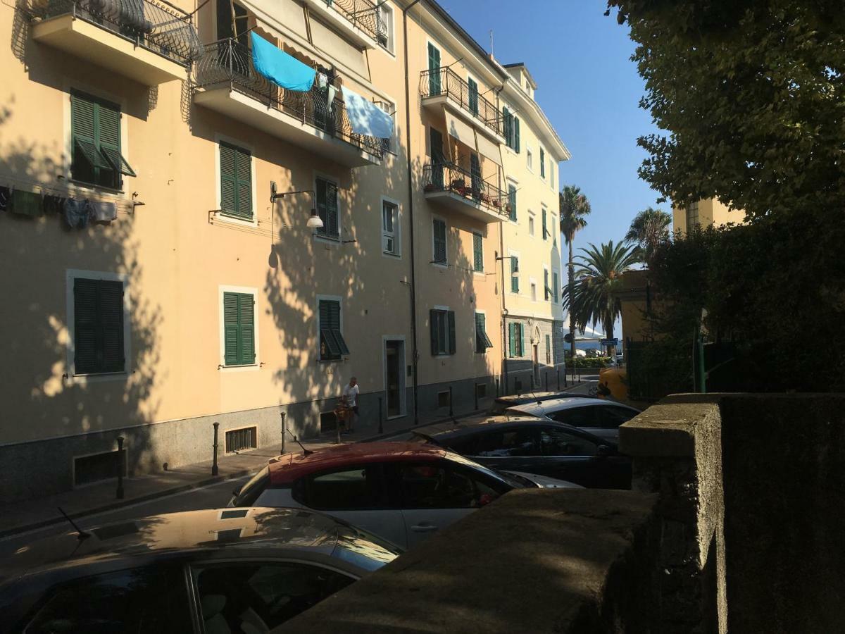 Apartamento Una Finestra Sul Mare Cogoleto Exterior foto